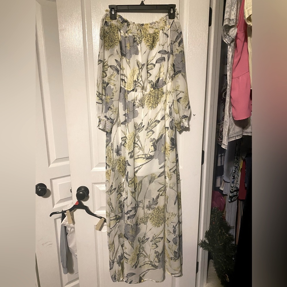Gorgeous floral off shoulder dress with thigh slit on both sides